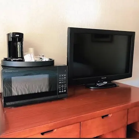 Motel Super 8 By Wyndham San Jose Airport